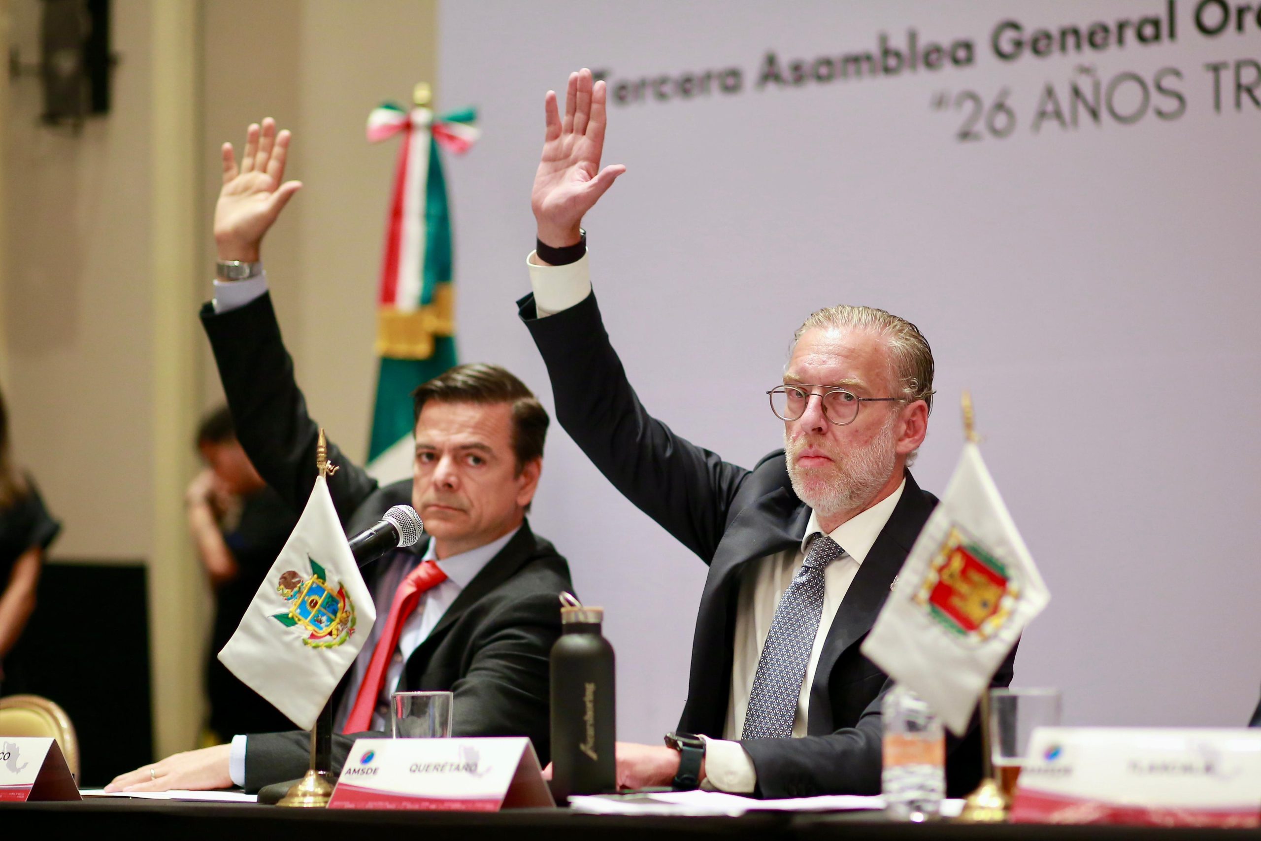 Lee más sobre el artículo Reeligen a Marco Del Prete como presidente de la AMSDE