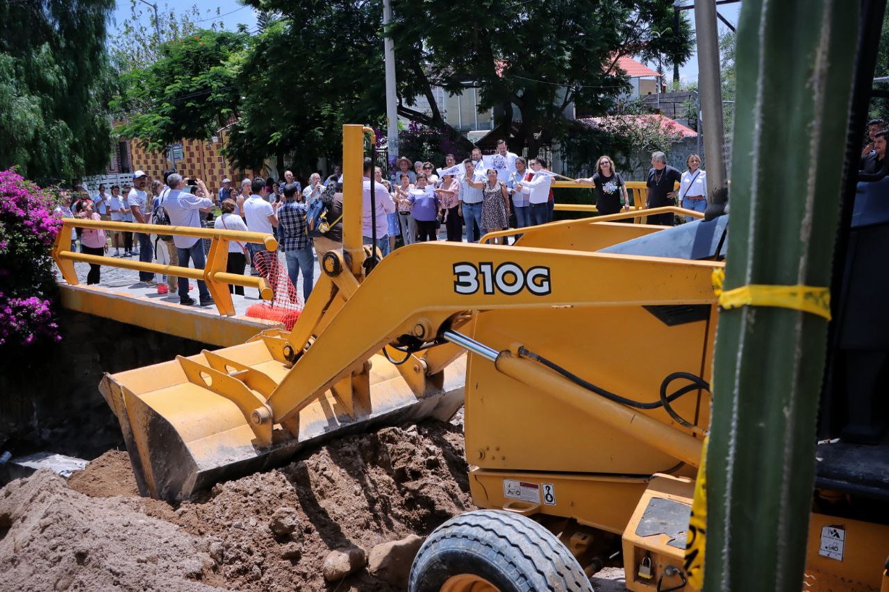 Lee más sobre el artículo Comienza obra para modernización de acceso en la Colonia Filosofal de Corregidora