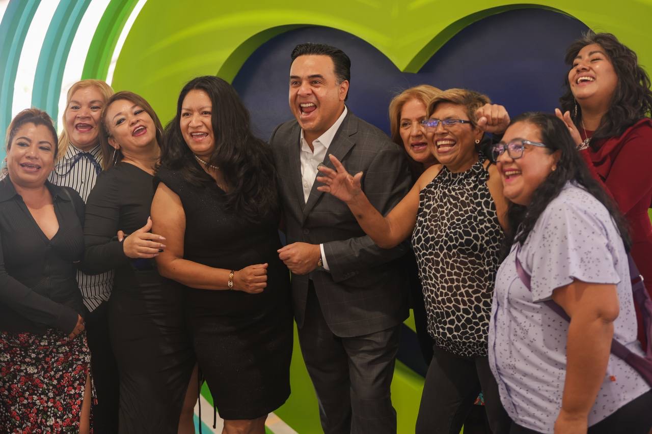 Lee más sobre el artículo Más de 14 mil mujeres de la capital, en talleres del programa “Con Ellas”