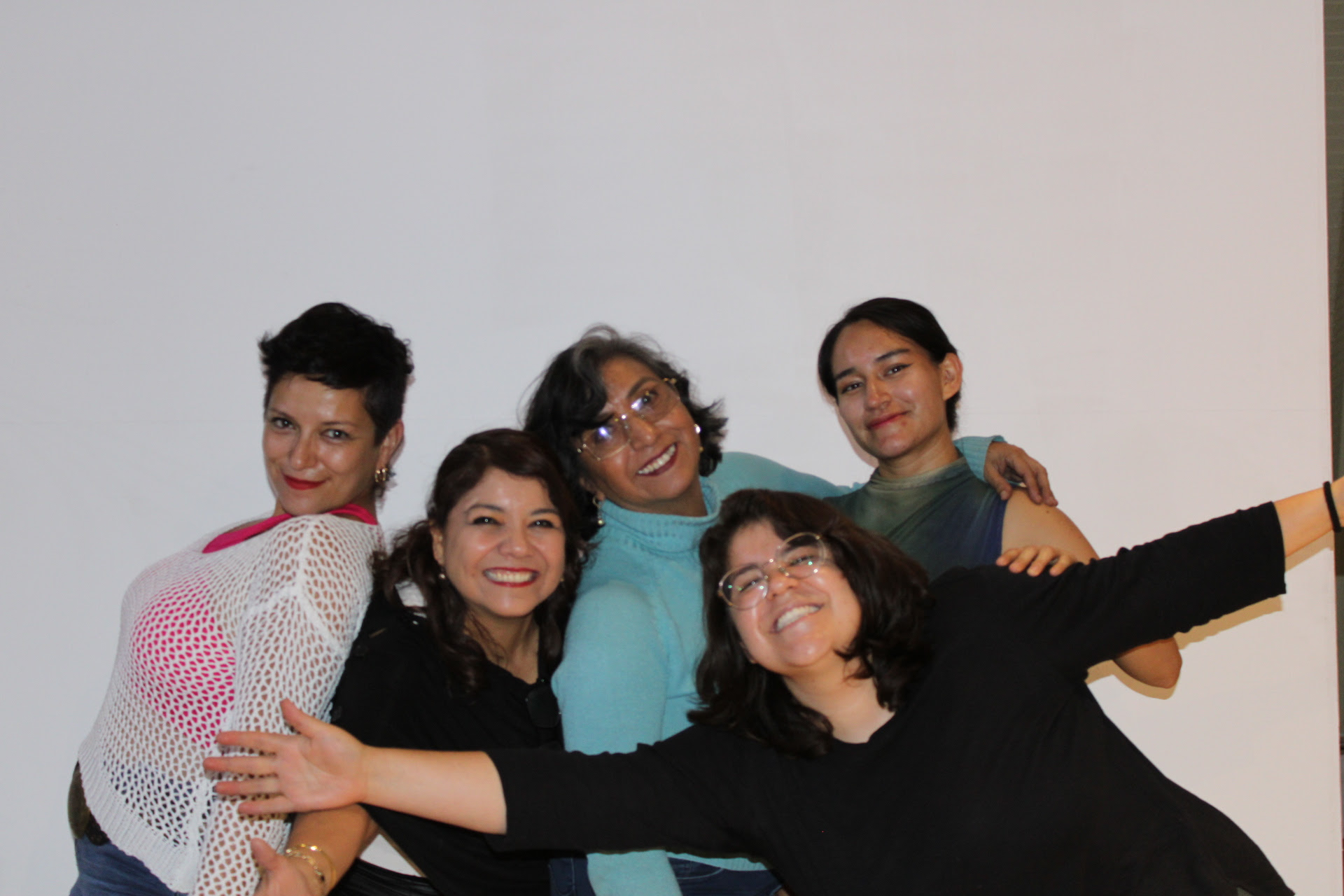 Lee más sobre el artículo Invita UAQ a formar parte de compañía femenil de teatro