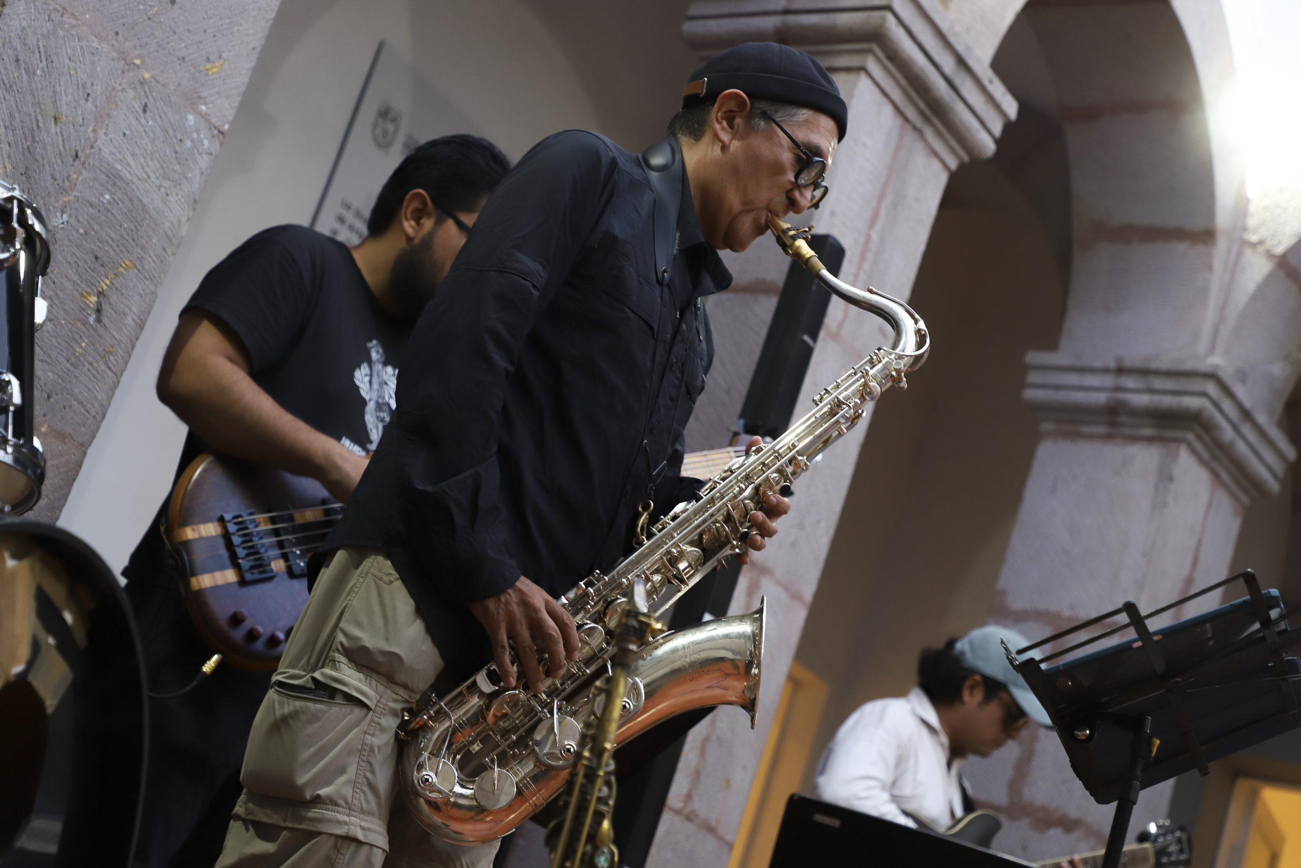 Lee más sobre el artículo Realiza UAQ el tercer Encuentro    Internacional de Saxofón de Jazz con la destacada presentación del reconocido saxofonista Juan Alzate