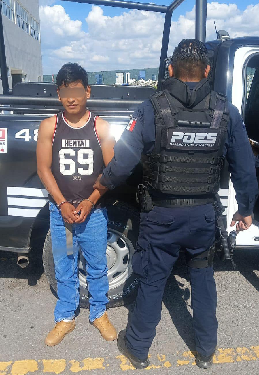 Lee más sobre el artículo En la colonia San Pedrito Peñuelas, un sujeto que tenía una orden de aprehensión vigente por violencia de género, fue detenido