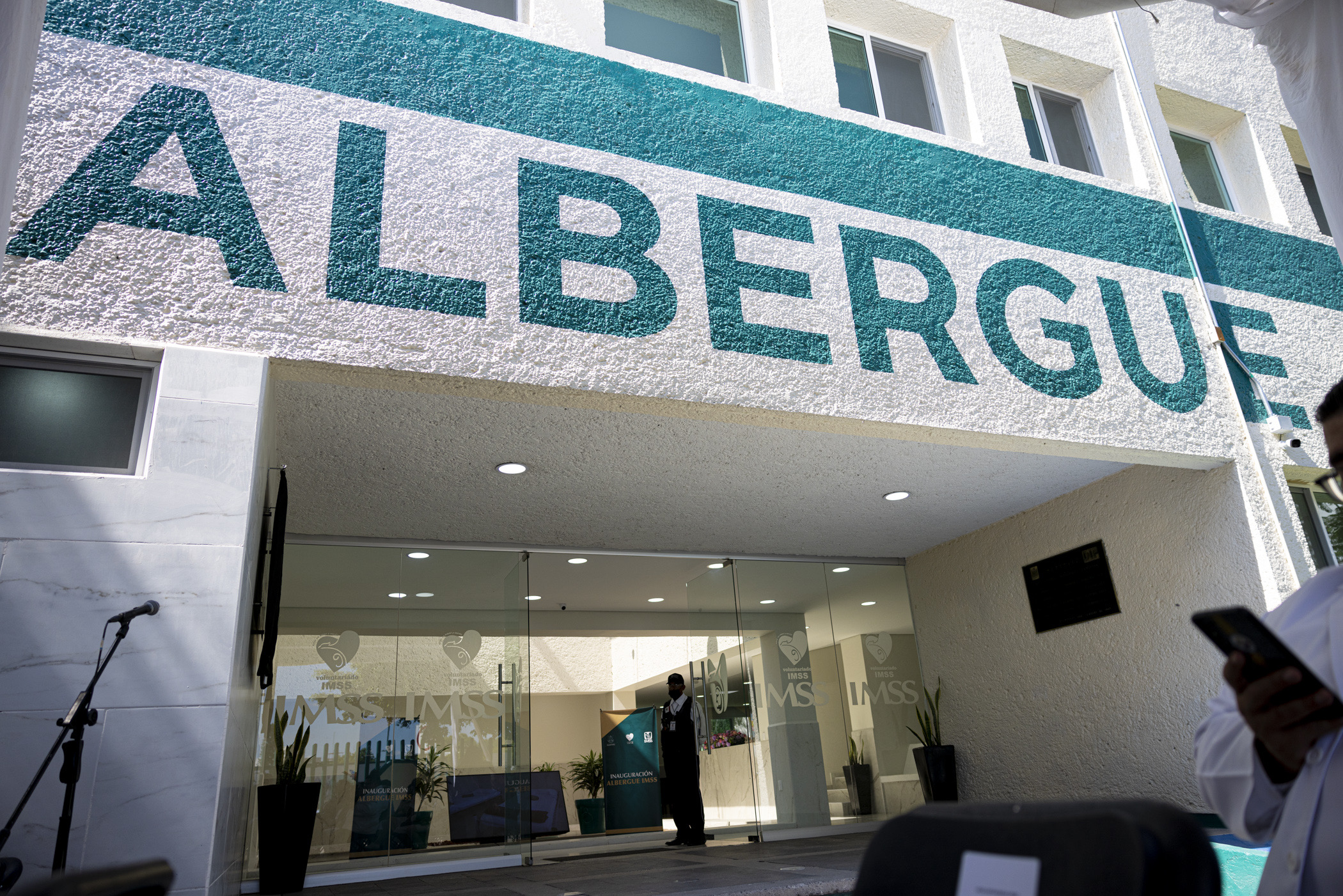 Lee más sobre el artículo Se inaugura remodelación de albergue para familiares de pacientes en el IMSS