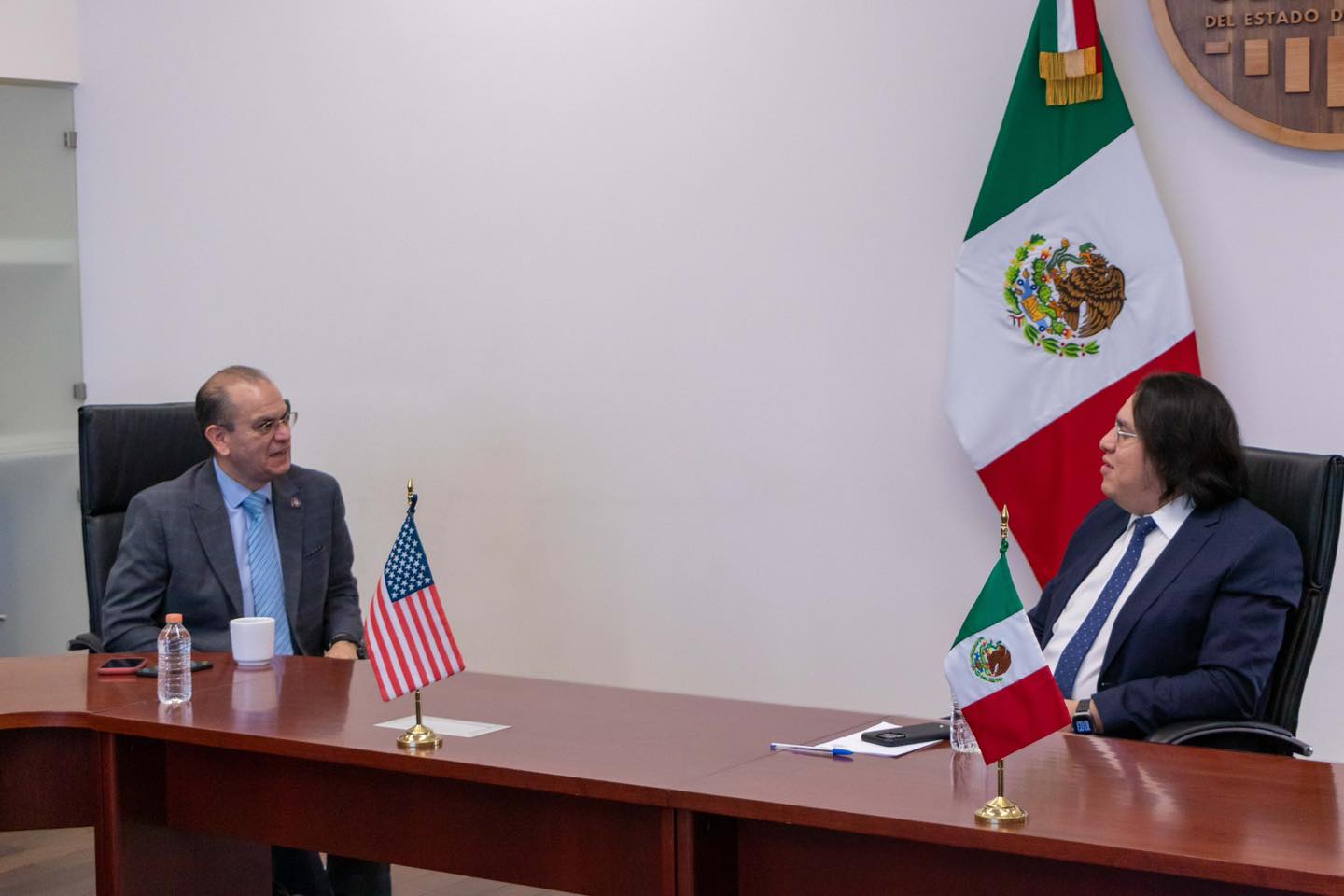 Lee más sobre el artículo Fiscal del estado se reúne con representante de la ATF