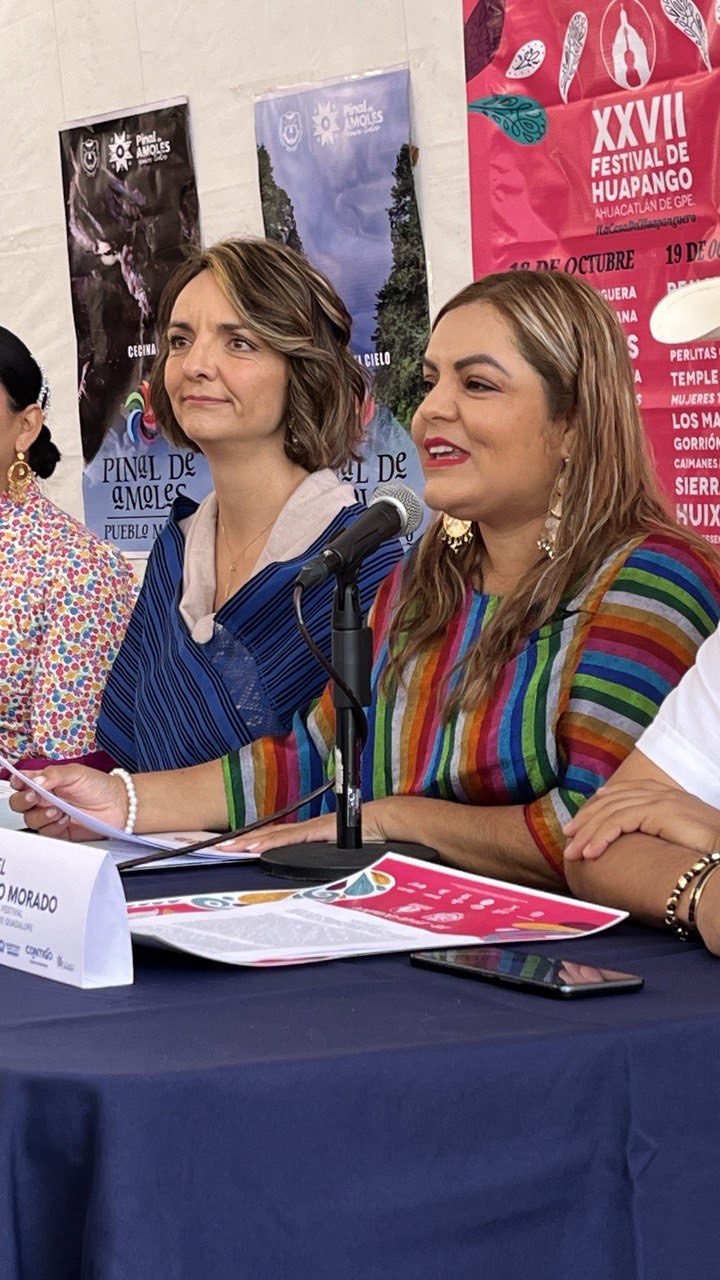 Lee más sobre el artículo Presentan el XXVII Festival de Huapango de Ahuacatlán de Guadalupe; que se llevará a cabo los días 18 y 19 de octubre próximos