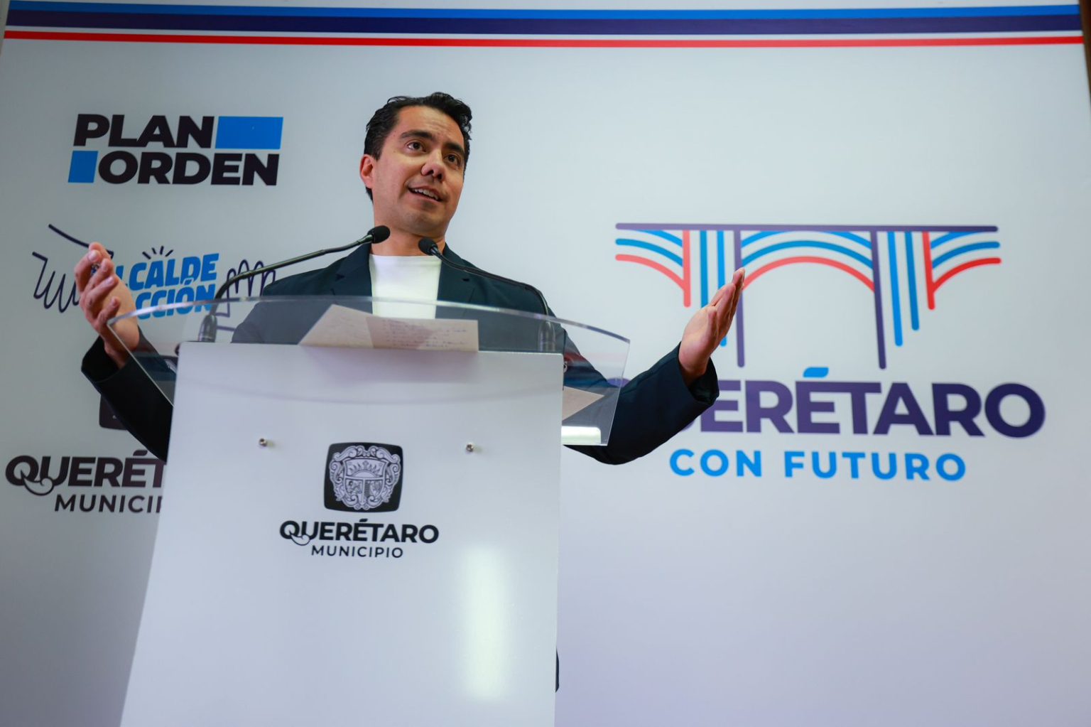 Lee más sobre el artículo Anuncia Felifer Macías, una Ciudad Deportiva en el Parque Bicentenario