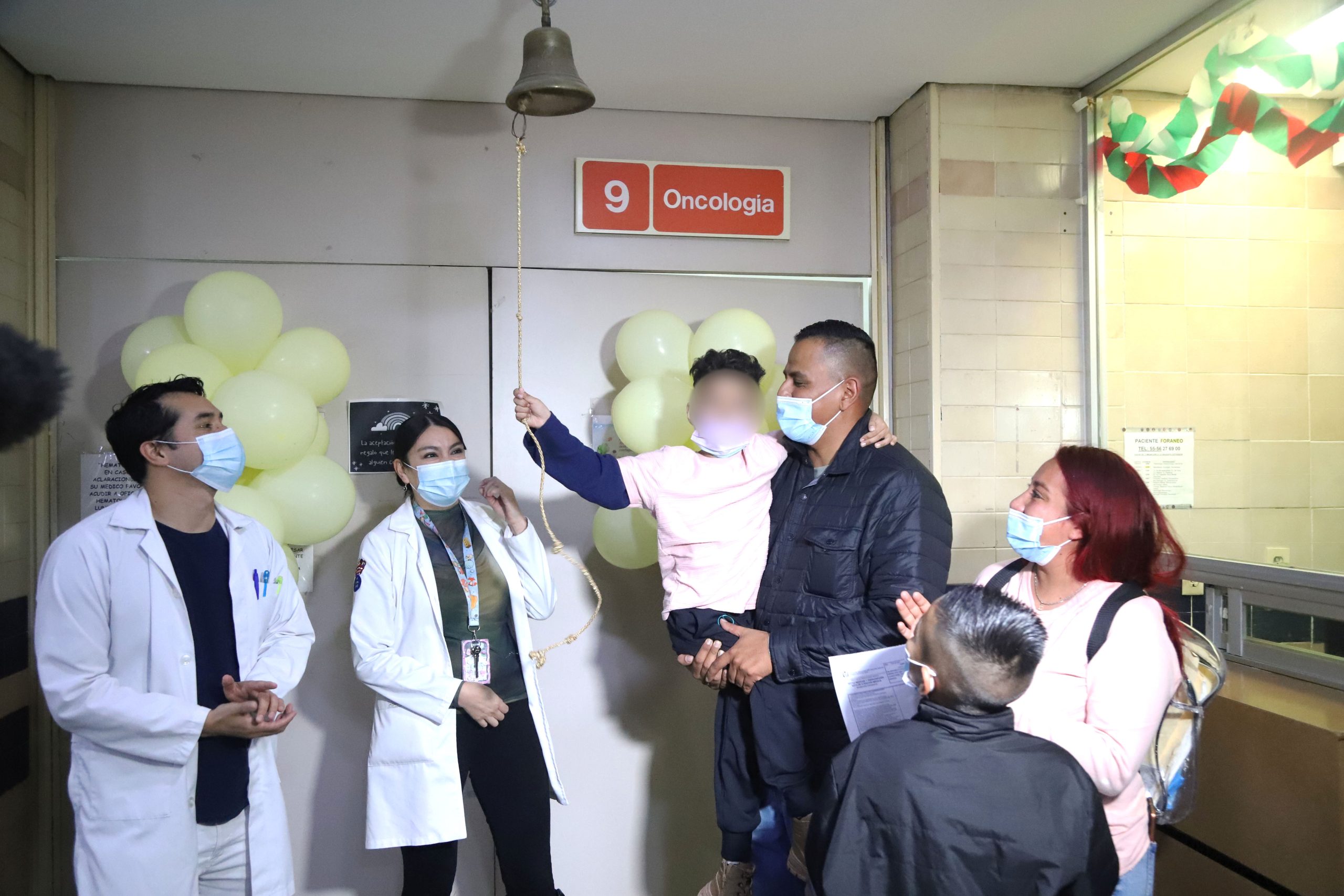 Lee más sobre el artículo Dani toca “Campana de la victoria” y vence al cáncer en la médula ósea, después de tres años de tratamiento