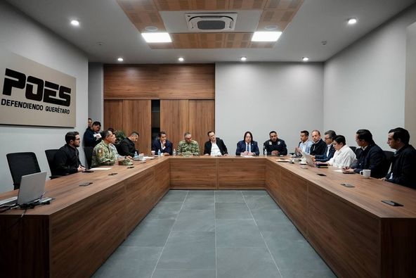 Lee más sobre el artículo Encabeza Kuri, reunión generales de la XVII zona militar, Guardia Nacional, alcalde de la capital y  Fiscal