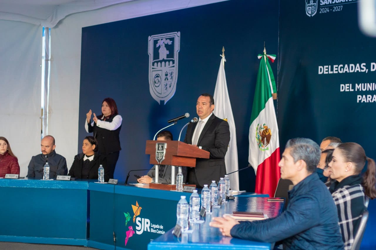 Lee más sobre el artículo En sesión extraordinaria de Cabildo del Ayuntamiento de San Juan del Río, las y los titulares de las Delegaciones y Subdelegaciones rindieron protesta