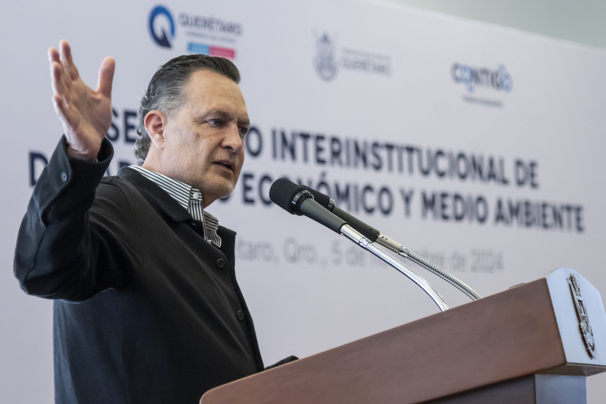 Lee más sobre el artículo Inaugura Gobernador el Seminario Interinstitucional de Desarrollo Económico y Medio Ambiente del Estado de Querétaro