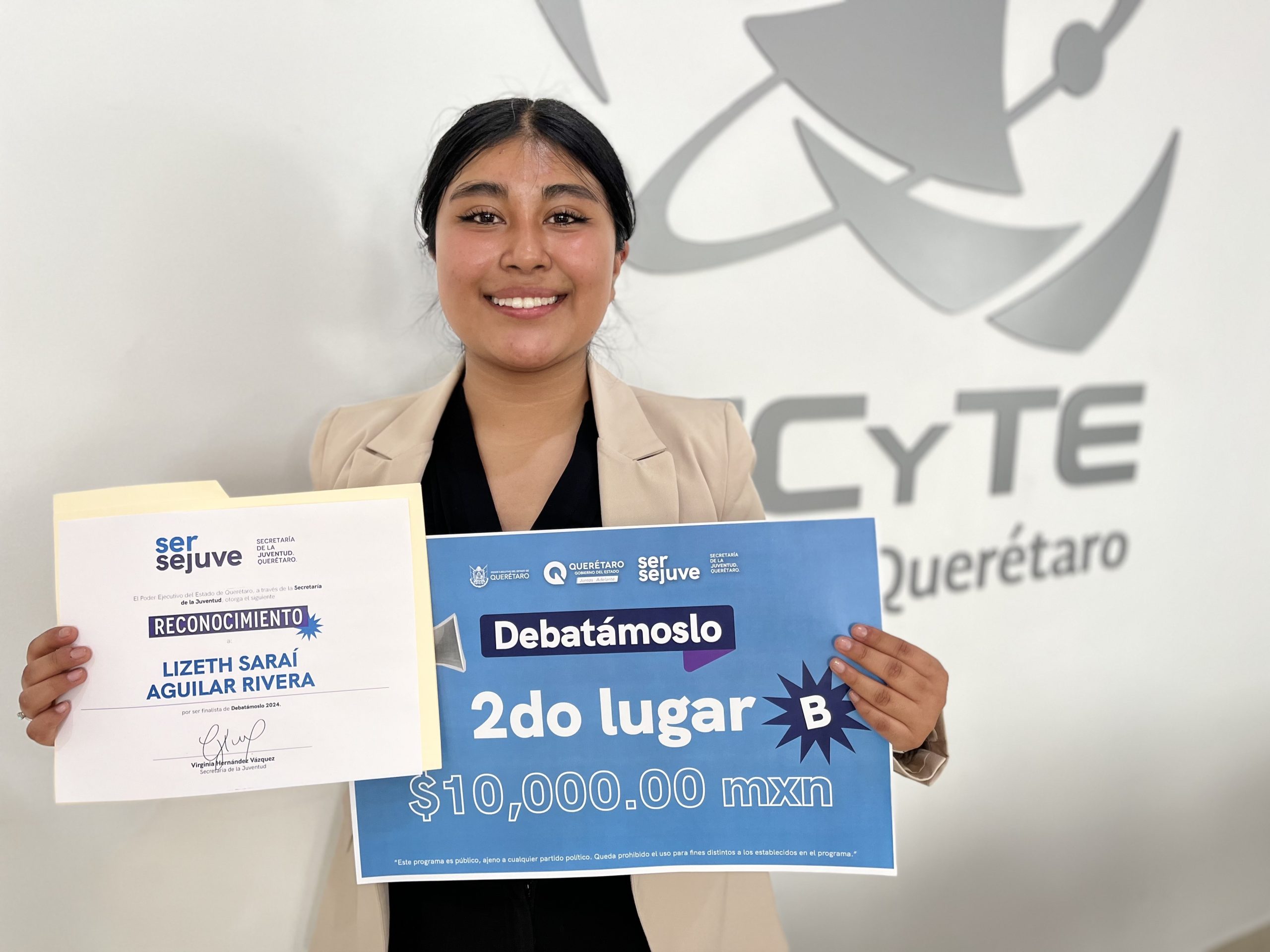 Lee más sobre el artículo Gana Lizeth Saraí Aguilar Rivera, estudiante de CECyTEQ, segundo lugar en Debatámoslo 2024