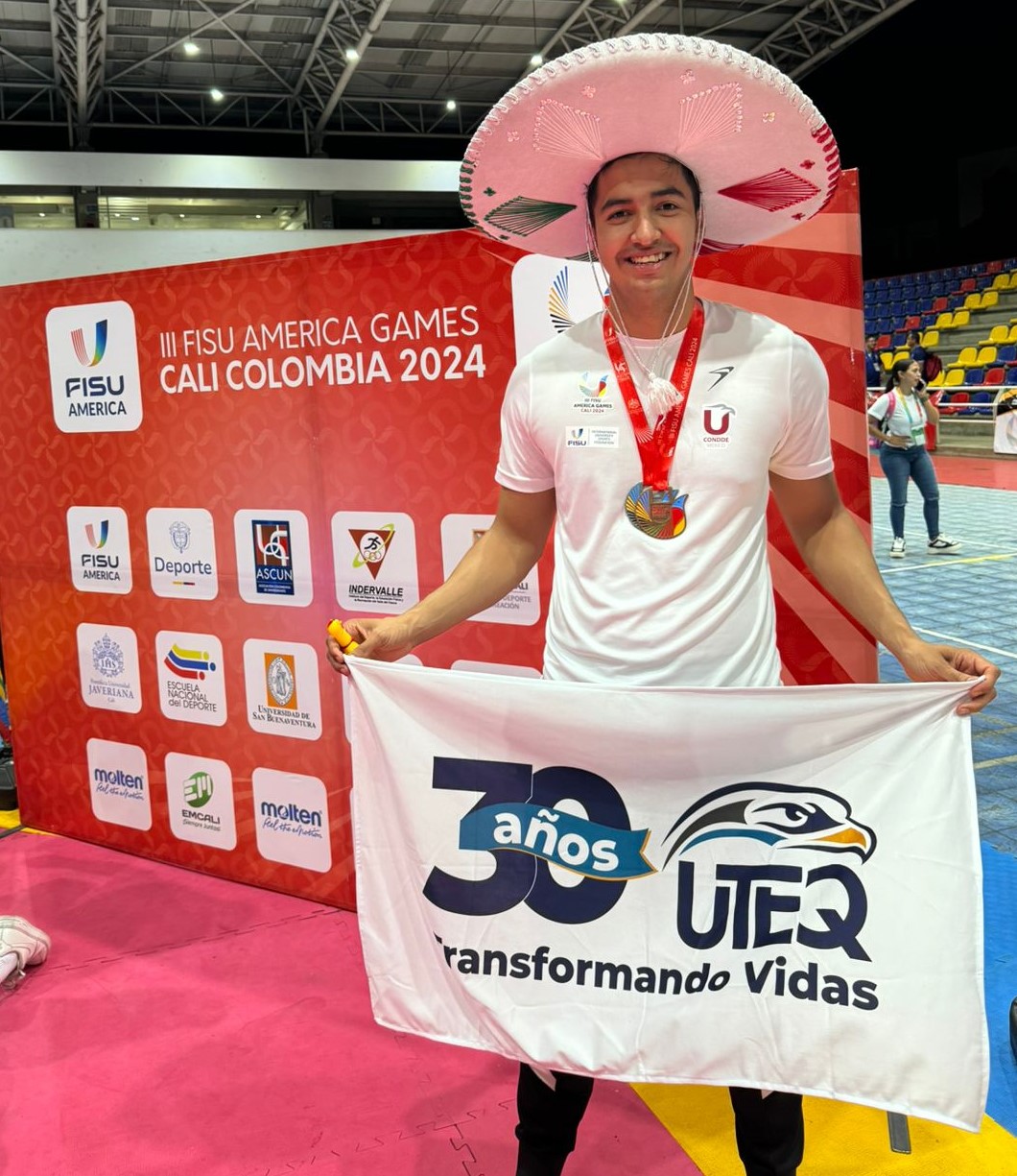 Lee más sobre el artículo Salvador Gutiérrez Macedo, estudiante de la UTEQ obtiene medallas de bronce individual y plata en equipo de Taekwondo en los FISU AMERICA Games 2024