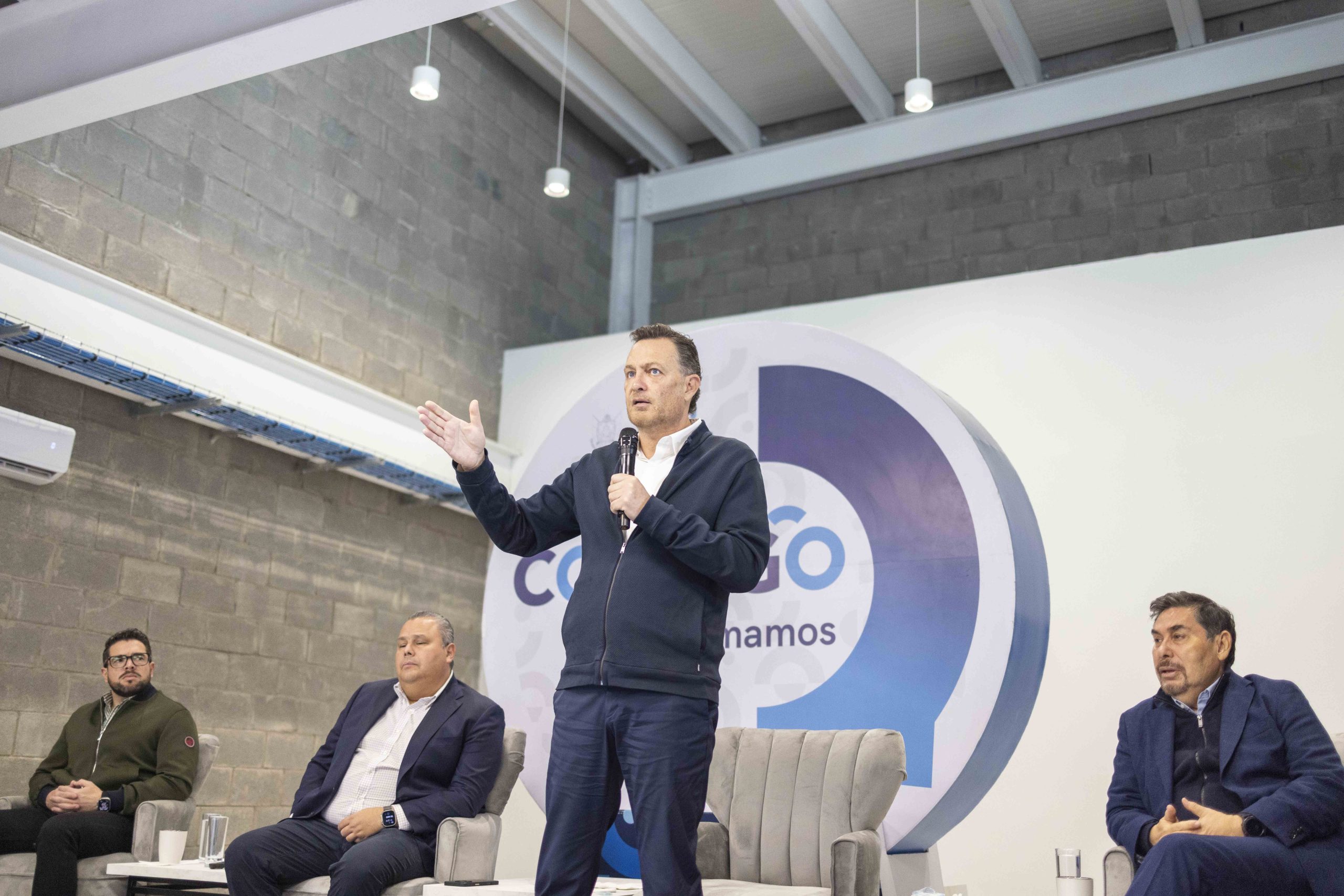 Lee más sobre el artículo Registra un avance del 83% la construcción del patio de maniobras de la AMEQ
