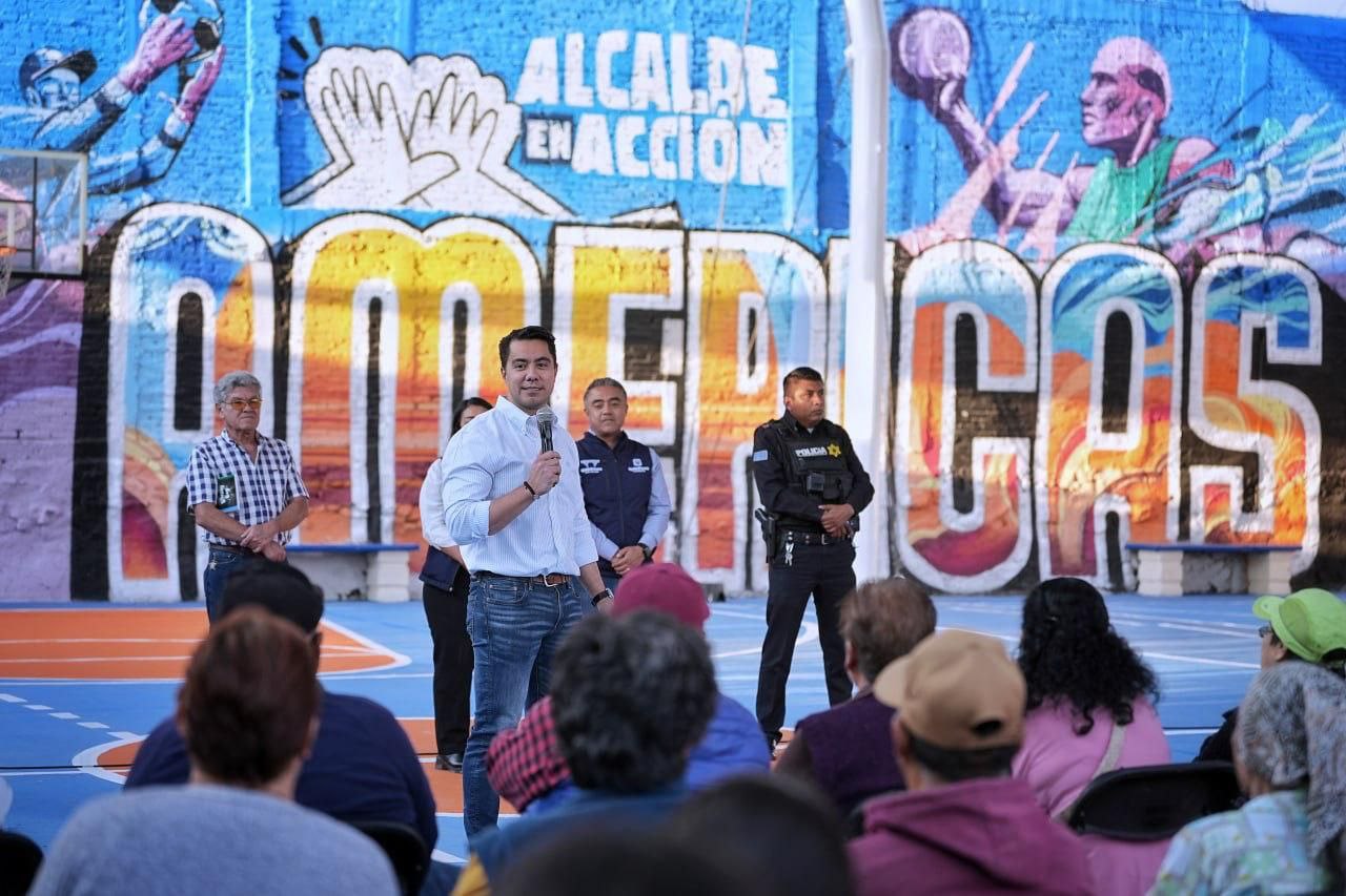 Lee más sobre el artículo Entrega Felifer Macías resultados del Programa “Alcalde en Acción” en la Col. Las Américas I