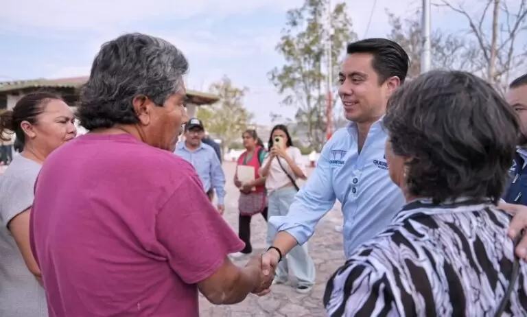 Lee más sobre el artículo Anuncia Felifer Macías rehabilitación de espacios públicos en Loma Bonita