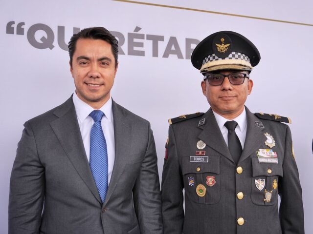 Asiste Felifer Macías a la toma de protesta de Rubén Torres Martínez como coordinador estatal de la Guardia Nacional
