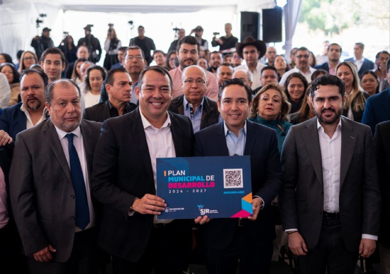 Lee más sobre el artículo San Juan del Río tiene rumbo para dar resultados, honrar y construir su Legado de Bien Común: Roberto Cabrera