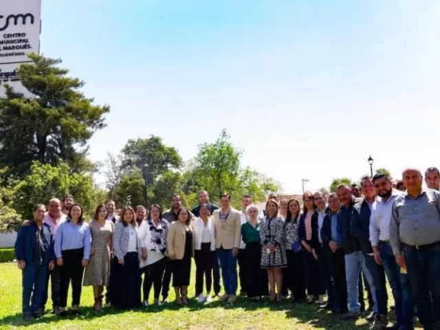 El Marqués, primer municipio que capacita a gabinete en perspectiva de género