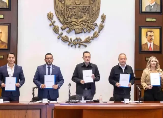 Instalan Consejo Estatal para Atención y Protección de Personas Queretanas Repatriadas