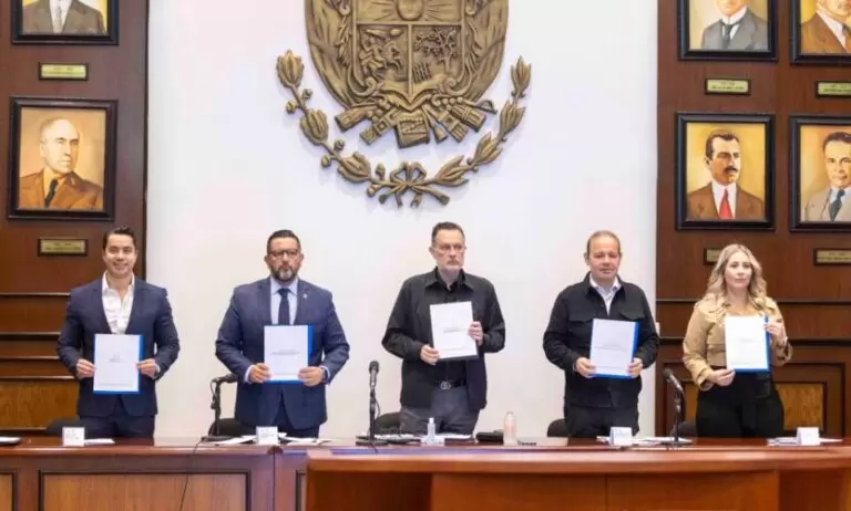 Lee más sobre el artículo Instalan Consejo Estatal para Atención y Protección de Personas Queretanas Repatriadas