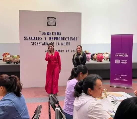 Secretaría de la Mujer capitalina promueve derechos reproductivos en Santa Rosa