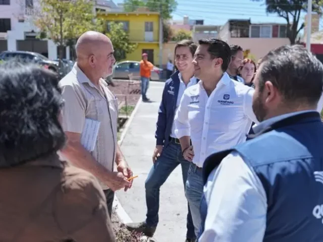 Entrega Felifer Macías trabajos de Alcalde en Acción en la colonia España