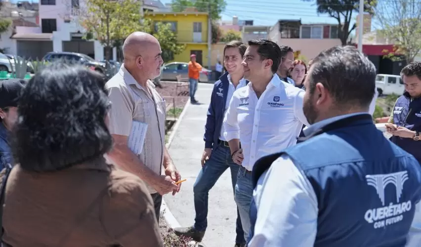 Lee más sobre el artículo Entrega Felifer Macías trabajos de Alcalde en Acción en la colonia España