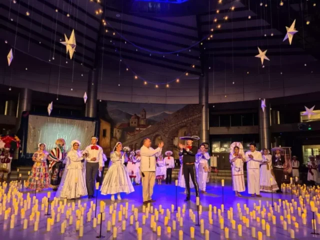 Se iluminará Corregidora a la luz de las velas con Al resplandor de México