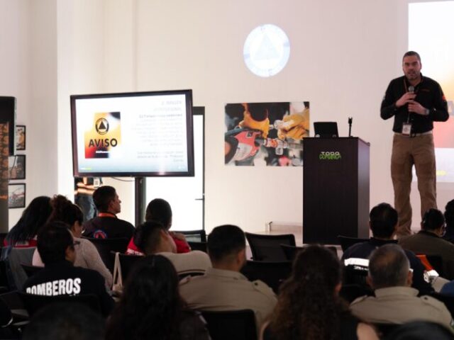 Inicia Protección Civil de El Marqués ciclo de conferencias Todo Comunica