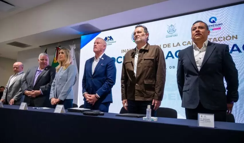Lee más sobre el artículo Inaugura Kuri capacitación para supervisar centros penitenciarios de México y otros países