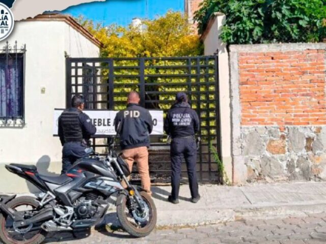 Incautan armas y drogas durante 3 cateos en San Juan del Río