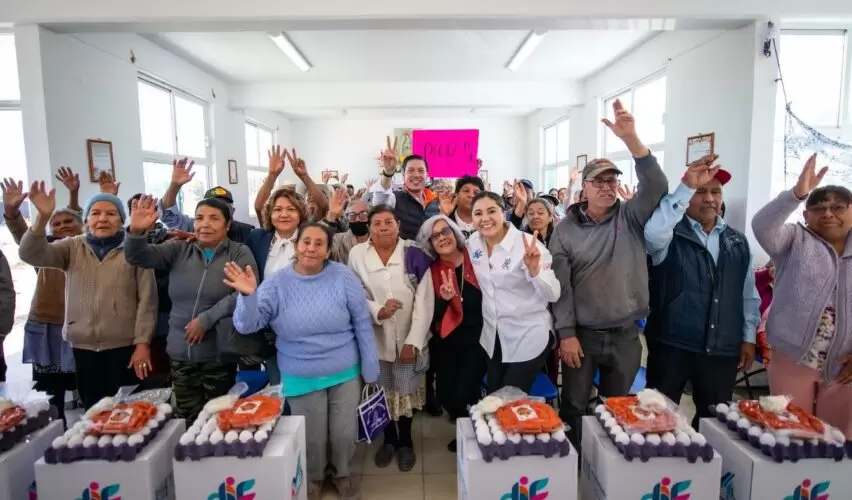 Lee más sobre el artículo Entrega Monsalvo despensas a adultos mayores de El Marqués