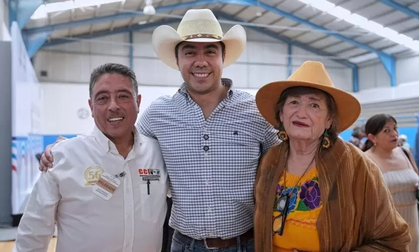 Lee más sobre el artículo Refrenda Felifer Macías su compromiso con el campo queretano en el XXVI Congreso Agrario Estatal