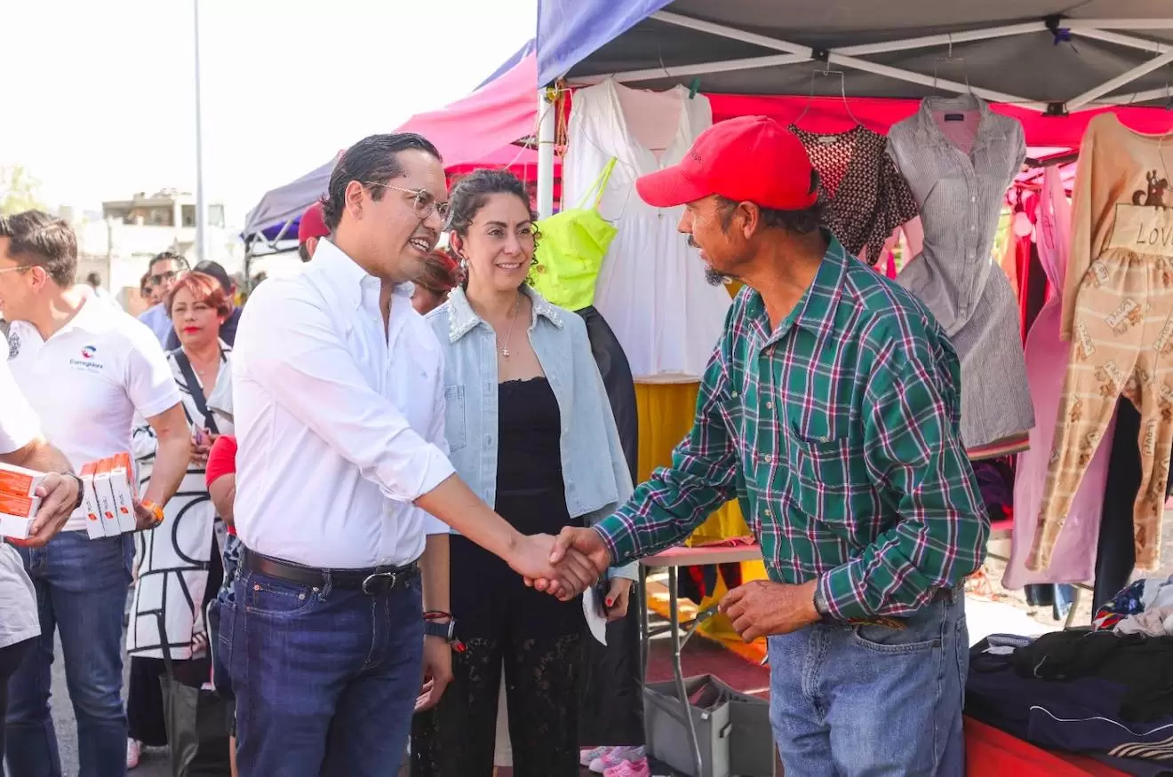 Lee más sobre el artículo Entrega Chepe Guerrero urbanización de calle Río Mississippi en Venceremos