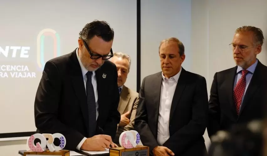 Lee más sobre el artículo Firma Kuri convenio para capacitaciones con Ávoris Travel School