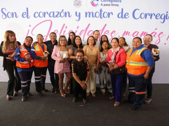 Chepe reconoce el esfuerzo de las madres trabajadoras de Corregidora