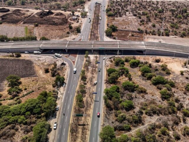 Inaugura gobernador Kuri Paso Superior Vehicular Los Benitos