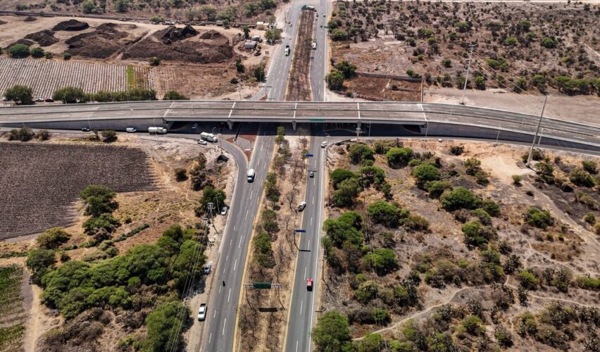 Lee más sobre el artículo Inaugura gobernador Kuri Paso Superior Vehicular Los Benitos