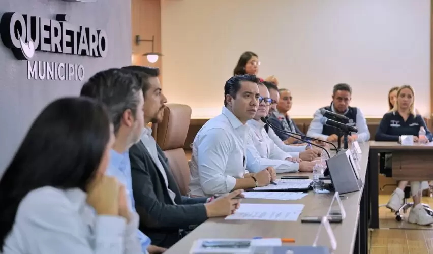 Lee más sobre el artículo Encabeza Felifer Macías sesión del Consejo de Protección Civil ante temporada de lluvias