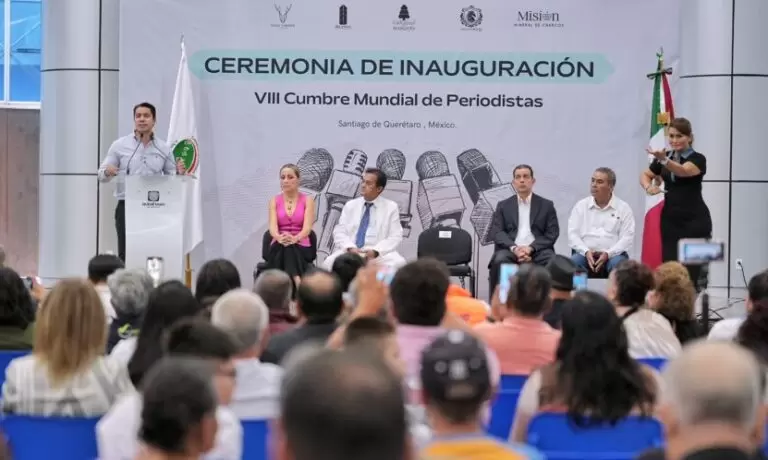 Lee más sobre el artículo Inaugura Felifer Macías la Cumbre Mundial de Periodistas 2025