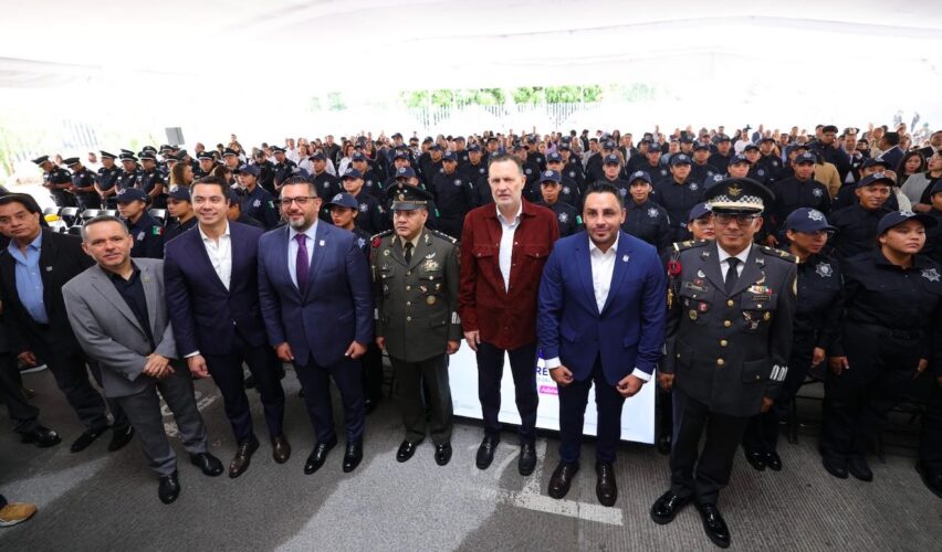 Lee más sobre el artículo Encabeza Kuri graduación de primera generación de policías estatales y municipales en 2025
