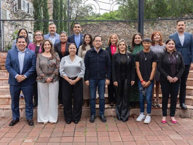Chepe Guerrero da un paso firme por la niñez al instalar el SIPINNA Corregidora 2025