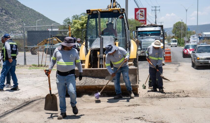 Lee más sobre el artículo Ha aplicado San Juan del Río más de 14 mil metros cúbicos de material en labores de bacheo