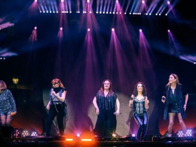 Concluye Feria Nacional Ganadera San Juan del Río 2025 con concierto de Flans y Pandora