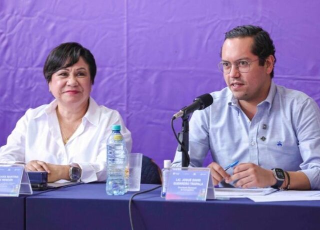 Encabeza Chepe Guerrero reunión de Consejo Directivo de Red Queretana de Municipios por la Salud