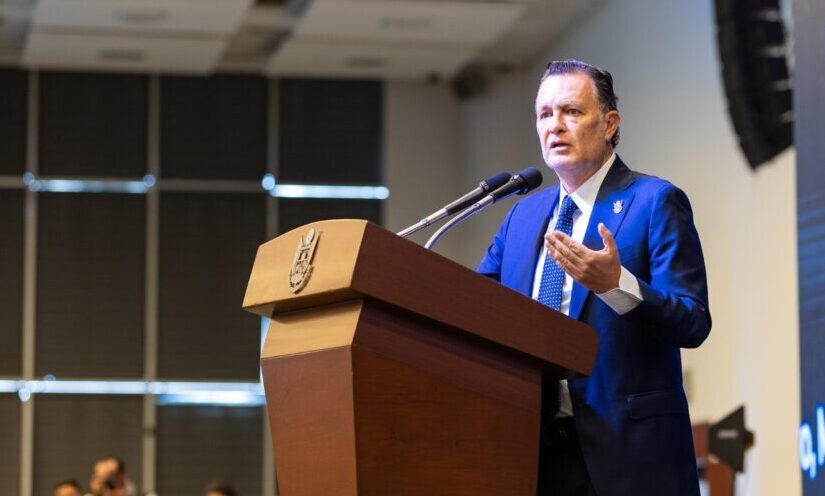 Lee más sobre el artículo Inaugura Mauricio Kuri Congreso Internacional Construyendo Humanidad de Paz