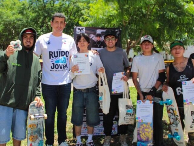 Talento del skate de Corregidora se lució en Misión San Carlos