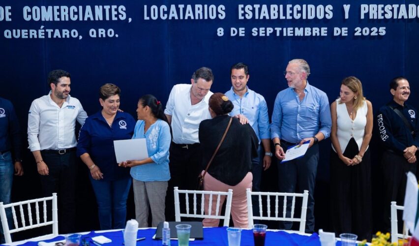 Lee más sobre el artículo Celebró Kuri los 28 años de la Federación de Comerciantes de Querétaro