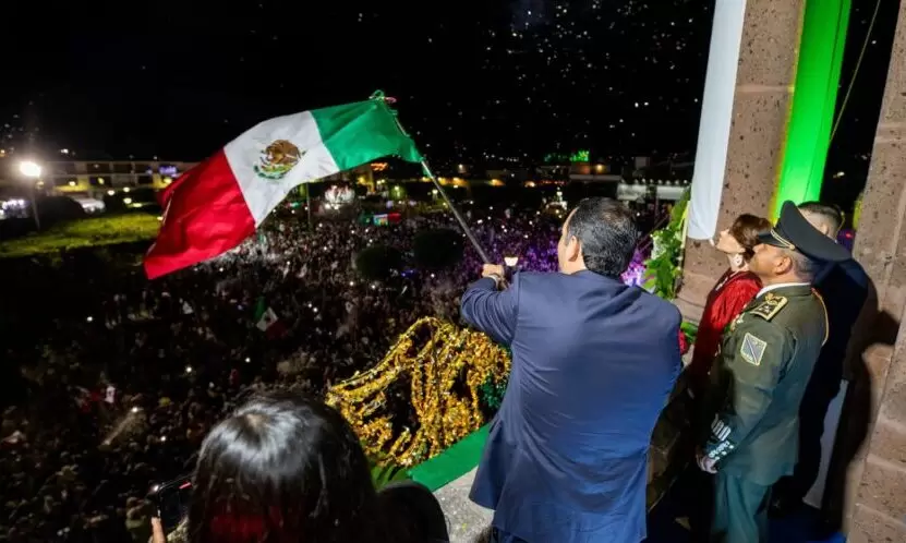 Lee más sobre el artículo Roberto Cabrera realizó grito de independencia en San Juan del Río