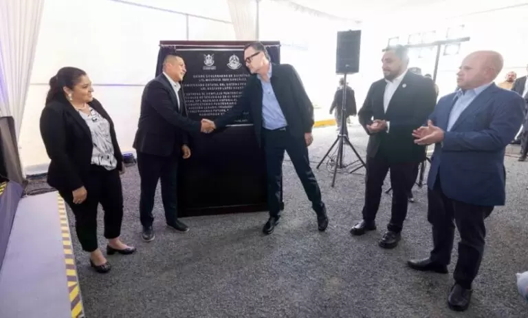 Lee más sobre el artículo Inaugura Kuri complejo penitenciario de Medidas Especiales de Seguridad